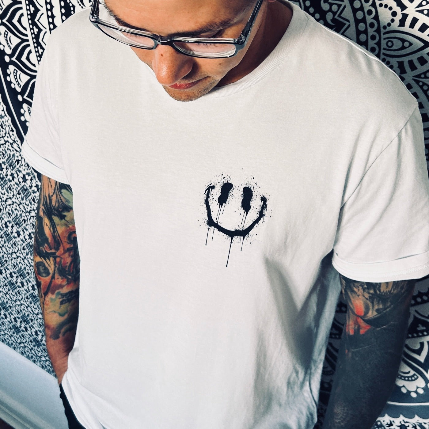 T-Shirt | Little Drippy Smiley